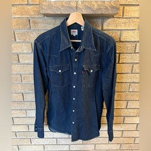 Levi’s denim shirt